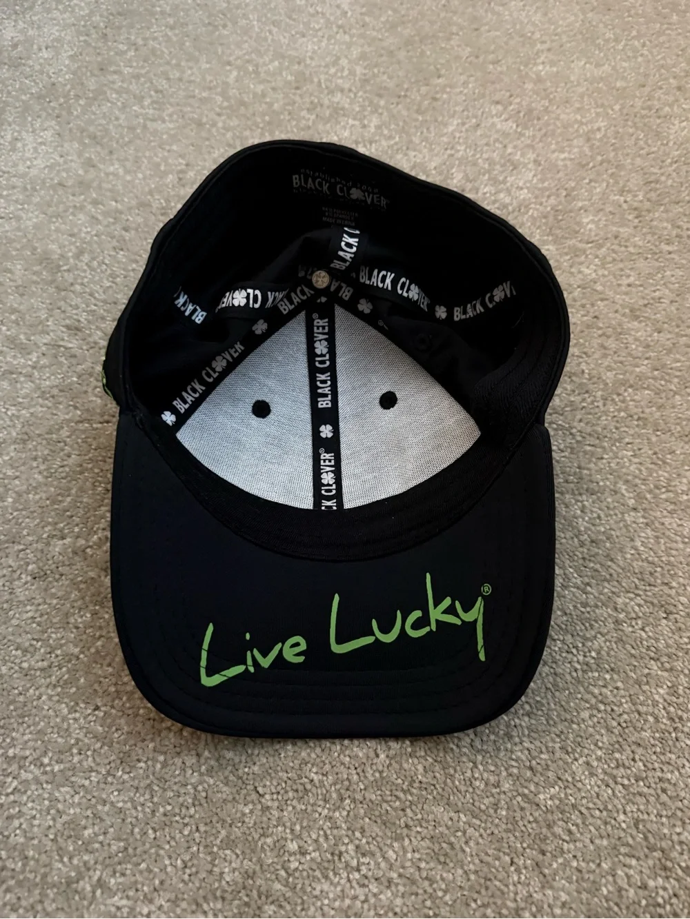 Black Clover Live Lucky Black Cap Hat Never Used S/M Unisex Logo Quality Classic